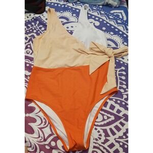 NEW Cupshe White & Two Tone Orange Crossover‎ Front One Piece Swimsuit, XL